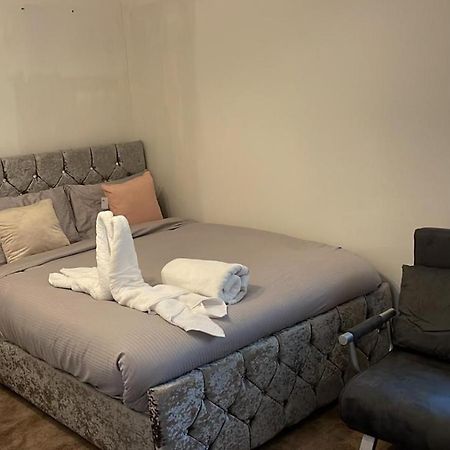 Alder En-Suites Self-Catering With Private Shower 1 Southampton Luaran gambar